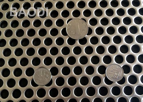0.5mm 316Lはスクリーン フィルターのあたりの金網を打ち抜いた