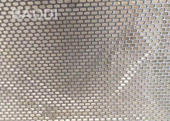 1X2M電流を通された細長かった穴は鉱山のためのステンレス鋼の網目スクリーンを打ち抜いた
